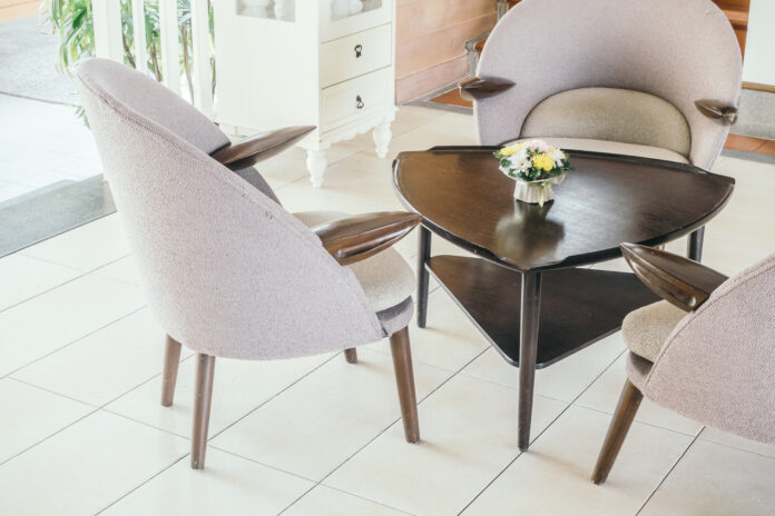 Come scegliere i complementi d’arredo moderni per il soggiorno